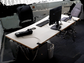 スキャンと同時にカラー画像を取得します。そのためテキスチャマッピングが可能で、対象物にカラー画像を張り付けできます。